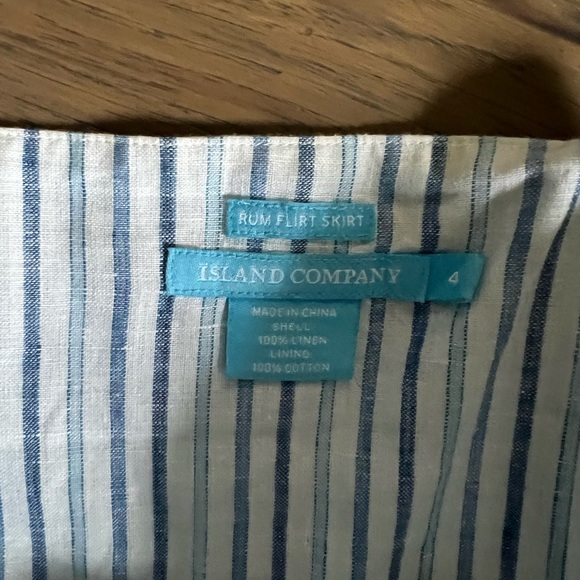 Island Company Linen flutter skirt, 4 - Picture 3 of 3